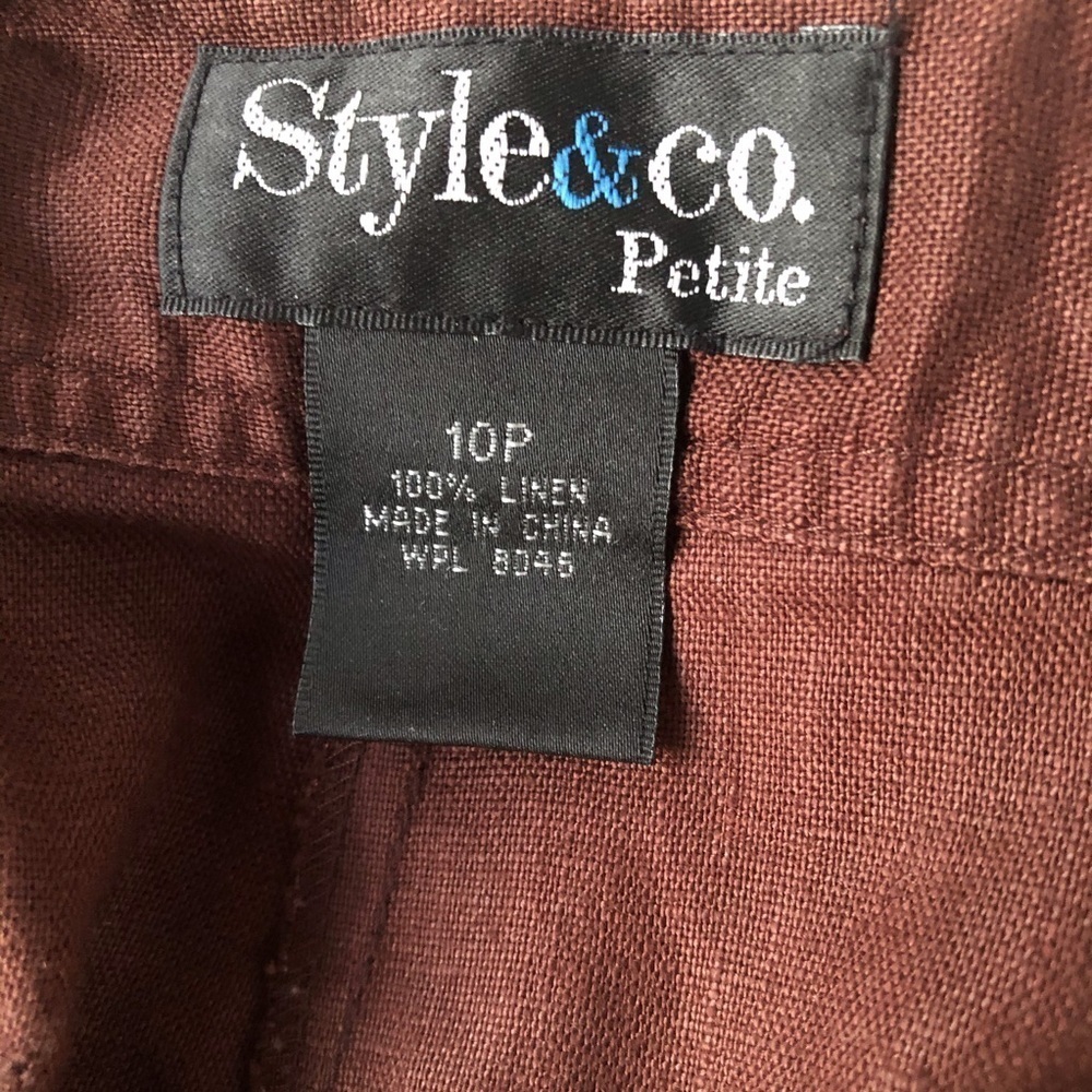 Linen Bermuda shorts with Crochet belt - Picture 12 of 12